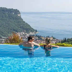 hotel-madrigale-the-panoramic-resort.hotelinveneto.com/