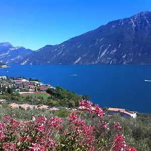 hotel-villa-margherita-limone-sul-garda.it-lombardy.com/